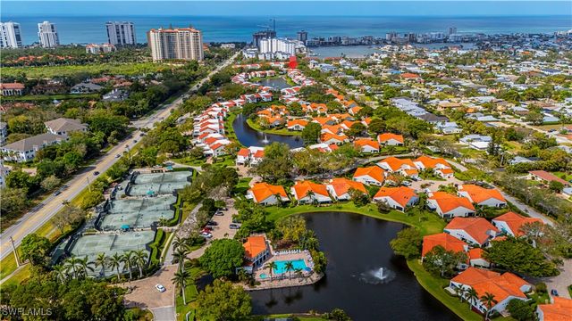 589 Beachwalk CIR P102, Naples, FL 34108