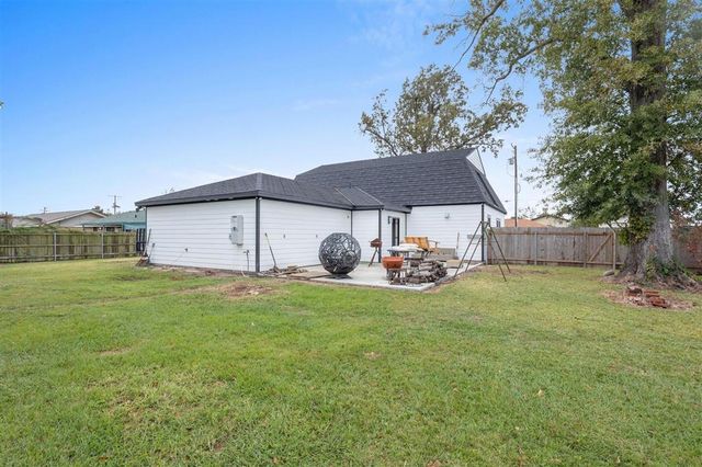 306 Audalia Avenue, Sulphur, LA 70663