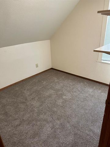 213 Niagara Street, Eau Claire, WI 54703