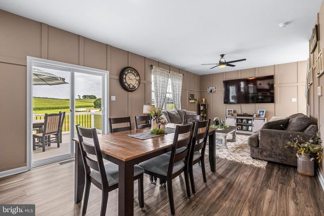 4300 BRENT DR, Spring Grove, PA 17362