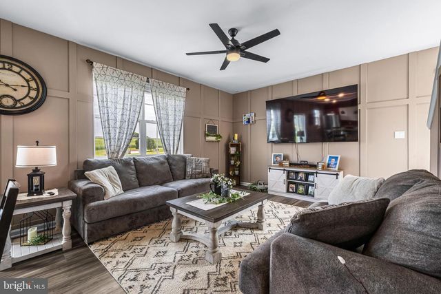 4300 BRENT DR, Spring Grove, PA 17362