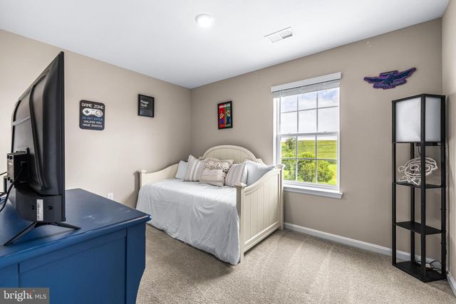 4300 BRENT DR, Spring Grove, PA 17362