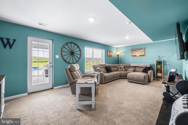 4300 BRENT DR, Spring Grove, PA 17362