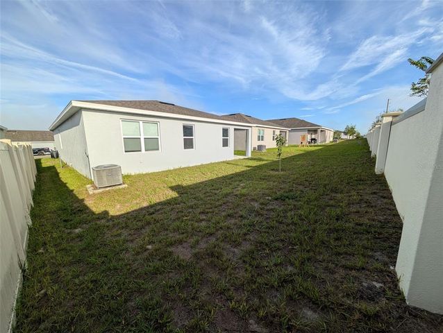 1616 BLUE LAGOON CIRCLE, Mascotte, FL 34753