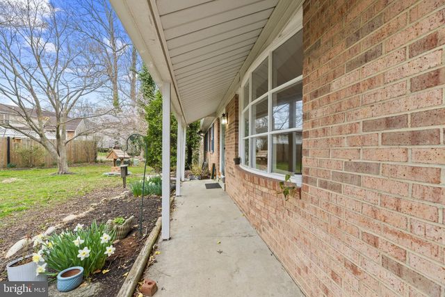 9947 BOYDS TURN RD, Owings, MD 20736