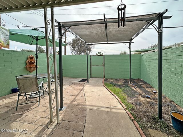 1776 S Palo Verde Ave Apt O2, Tucson, AZ 85713