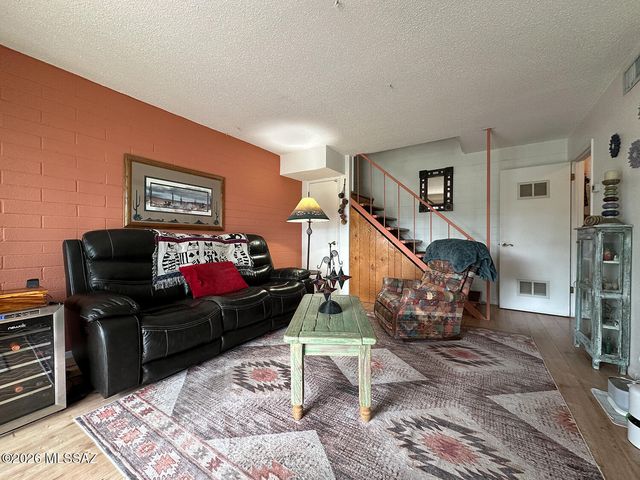 1776 S Palo Verde Ave Apt O2, Tucson, AZ 85713