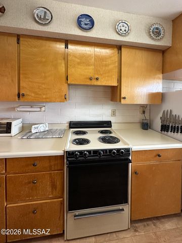 1776 S Palo Verde Ave Apt O2, Tucson, AZ 85713