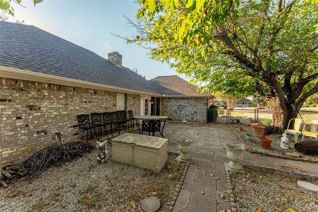 3481 Oak Tree Lane, Midlothian, TX 76065