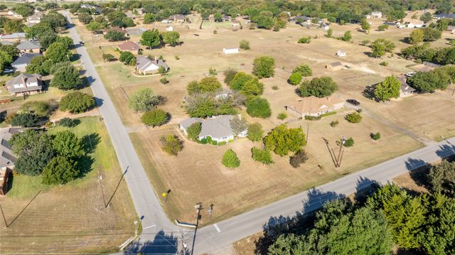 3481 Oak Tree Lane, Midlothian, TX 76065