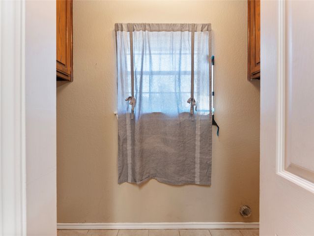 3481 Oak Tree Lane, Midlothian, TX 76065
