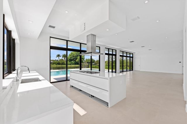 16722 S Botaniko Drive, Weston, FL 33326