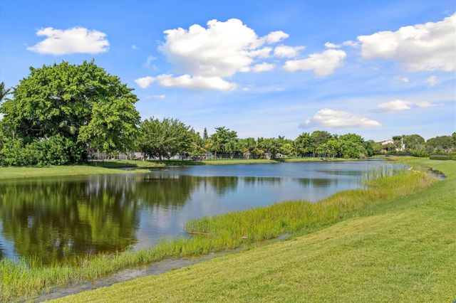 16722 S Botaniko Drive, Weston, FL 33326