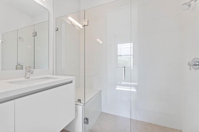 16722 S Botaniko Drive, Weston, FL 33326