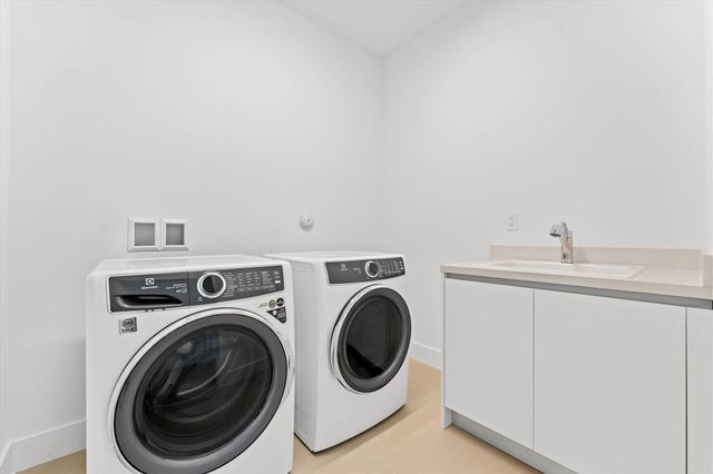 16722 S Botaniko Drive, Weston, FL 33326