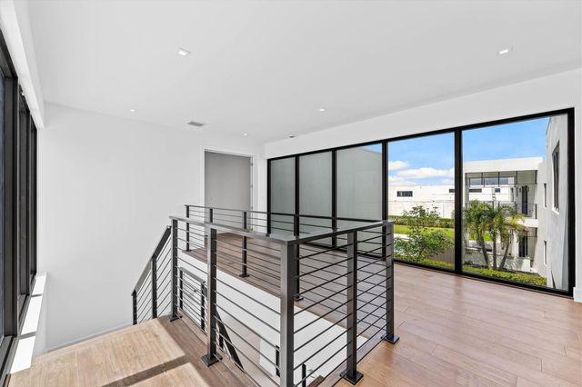 16722 S Botaniko Drive, Weston, FL 33326