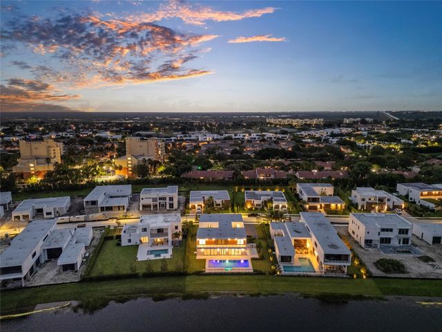 16722 S Botaniko Drive, Weston, FL 33326