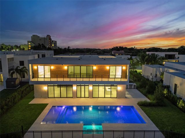 16722 S Botaniko Drive, Weston, FL 33326