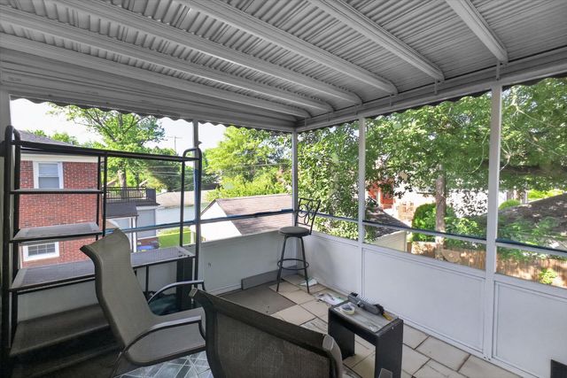 9884 W Outer Drive W, Detroit, MI 48223
