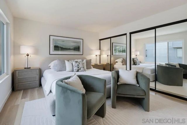 857 America Way, Del Mar, CA 92014