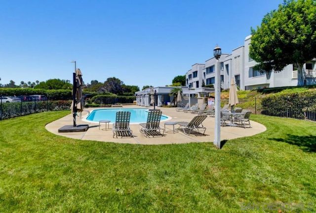 857 America Way, Del Mar, CA 92014