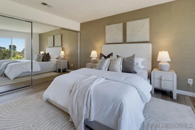 857 America Way, Del Mar, CA 92014