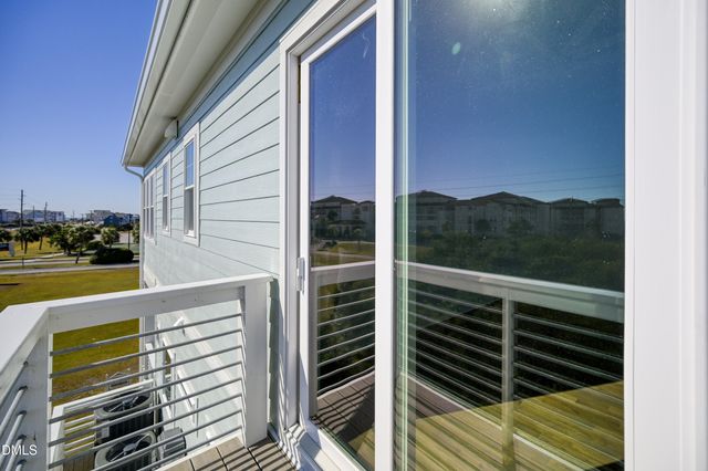 6 Cape Lane, North Topsail Beach, NC 28460
