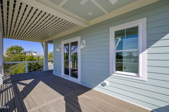 6 Cape Lane, North Topsail Beach, NC 28460