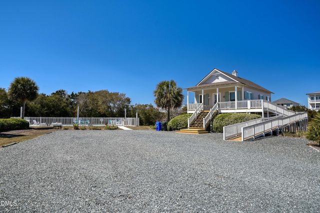 6 Cape Lane, North Topsail Beach, NC 28460