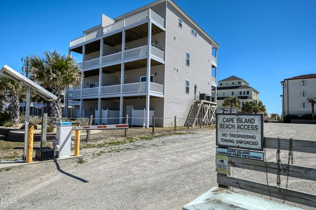 6 Cape Lane, North Topsail Beach, NC 28460