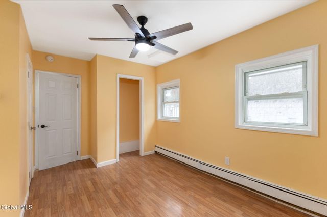 1513 Broadway, Schenectady, NY 12306