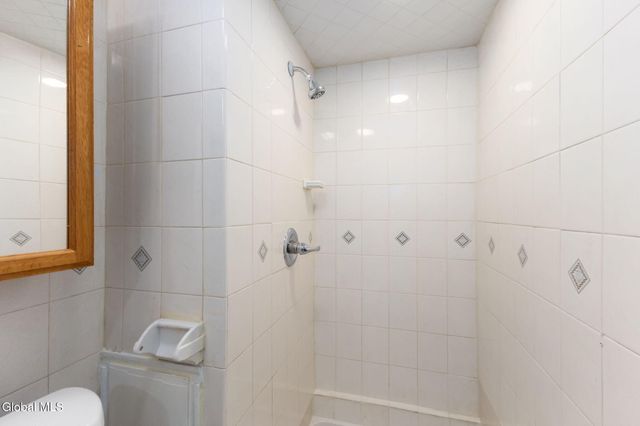 1513 Broadway, Schenectady, NY 12306