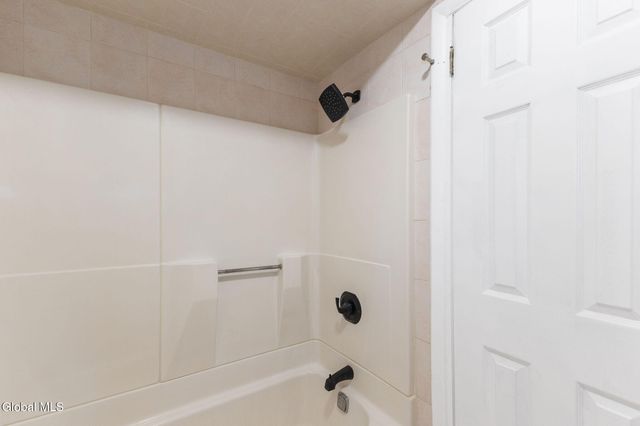 1513 Broadway, Schenectady, NY 12306