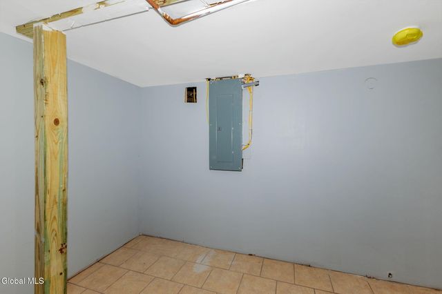 1513 Broadway, Schenectady, NY 12306