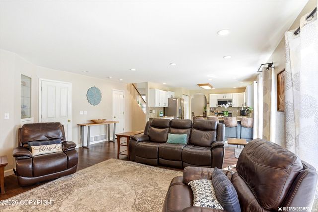 7700 Berry Circle, Anchorage, AK 99502