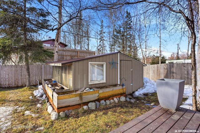 7700 Berry Circle, Anchorage, AK 99502