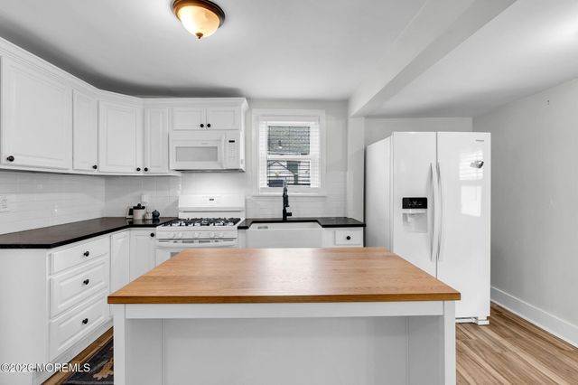 1129 Monroe Avenue, Asbury Park, NJ 07712
