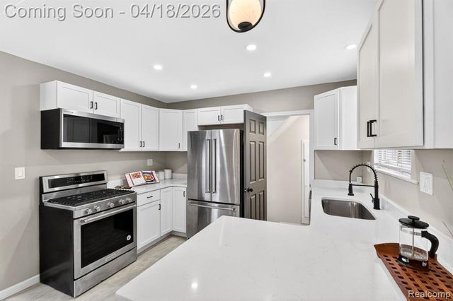 17197 Rutherford Street, Detroit, MI 48235