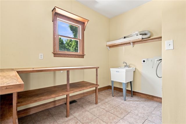 45 Pine Swamp Road, Cumberland, RI 02864
