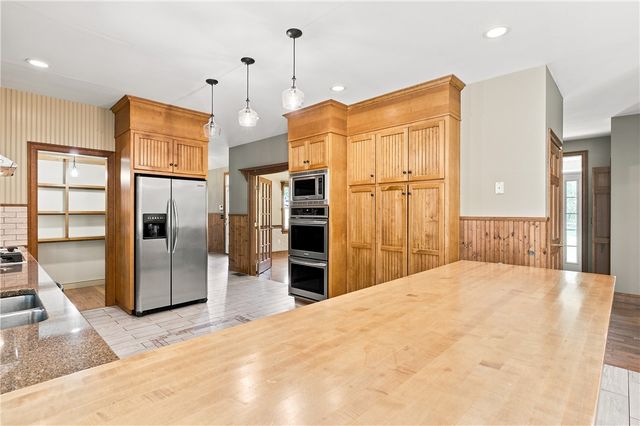 45 Pine Swamp Road, Cumberland, RI 02864