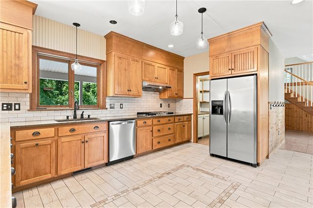 45 Pine Swamp Road, Cumberland, RI 02864