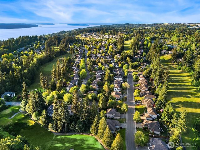 12812 60th Avenue W, Mukilteo, WA 98275