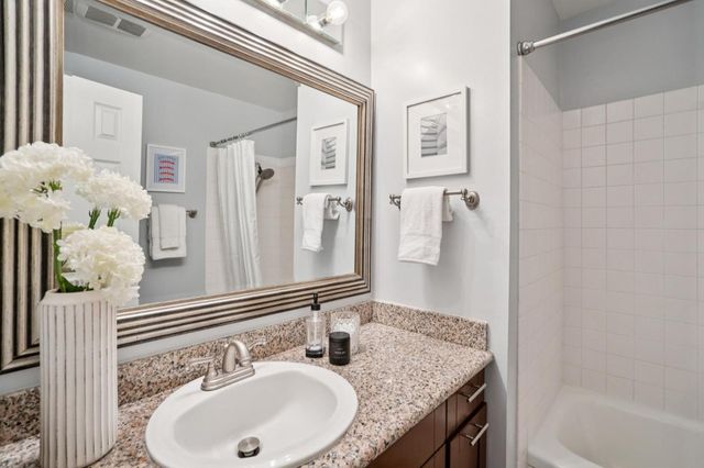 3033 Los Prados Street 229, San Mateo, CA 94403