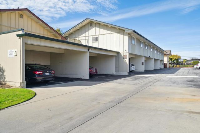 3033 Los Prados Street 229, San Mateo, CA 94403