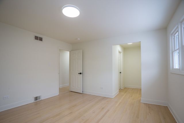 916 E 168th Street, South Holland, IL 60473