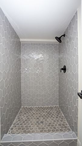 916 E 168th Street, South Holland, IL 60473