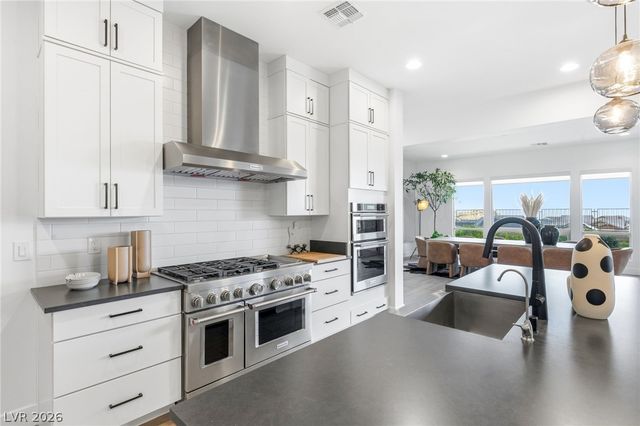 2916 The Peaks Lane, Las Vegas, NV 89138