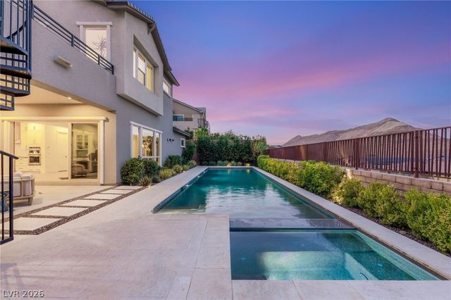 2916 The Peaks Lane, Las Vegas, NV 89138