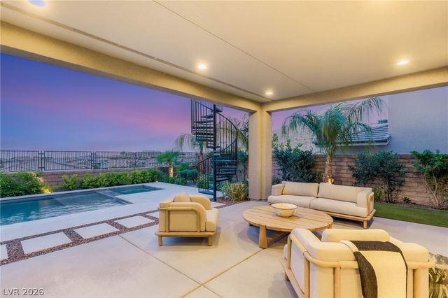 2916 The Peaks Lane, Las Vegas, NV 89138