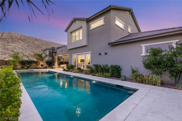 2916 The Peaks Lane, Las Vegas, NV 89138